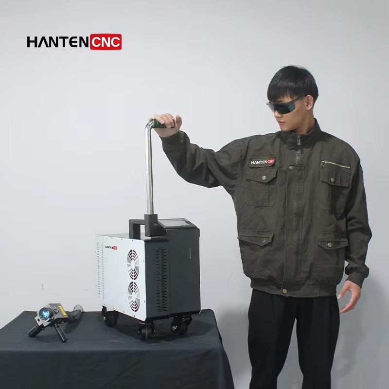 Industrial Laser Rust Remover - เครื่องมือทำความสะอาดด้วยเลเซอร์ขนาดกะทัดรัด อุปกรณ์กำจัดสนิม ออกไซด์ และสีบนโลหะ ระบบฟื้นฟูพื้นผิว สำหรับงานบำรุงรักษาในอุตสาหกรรม